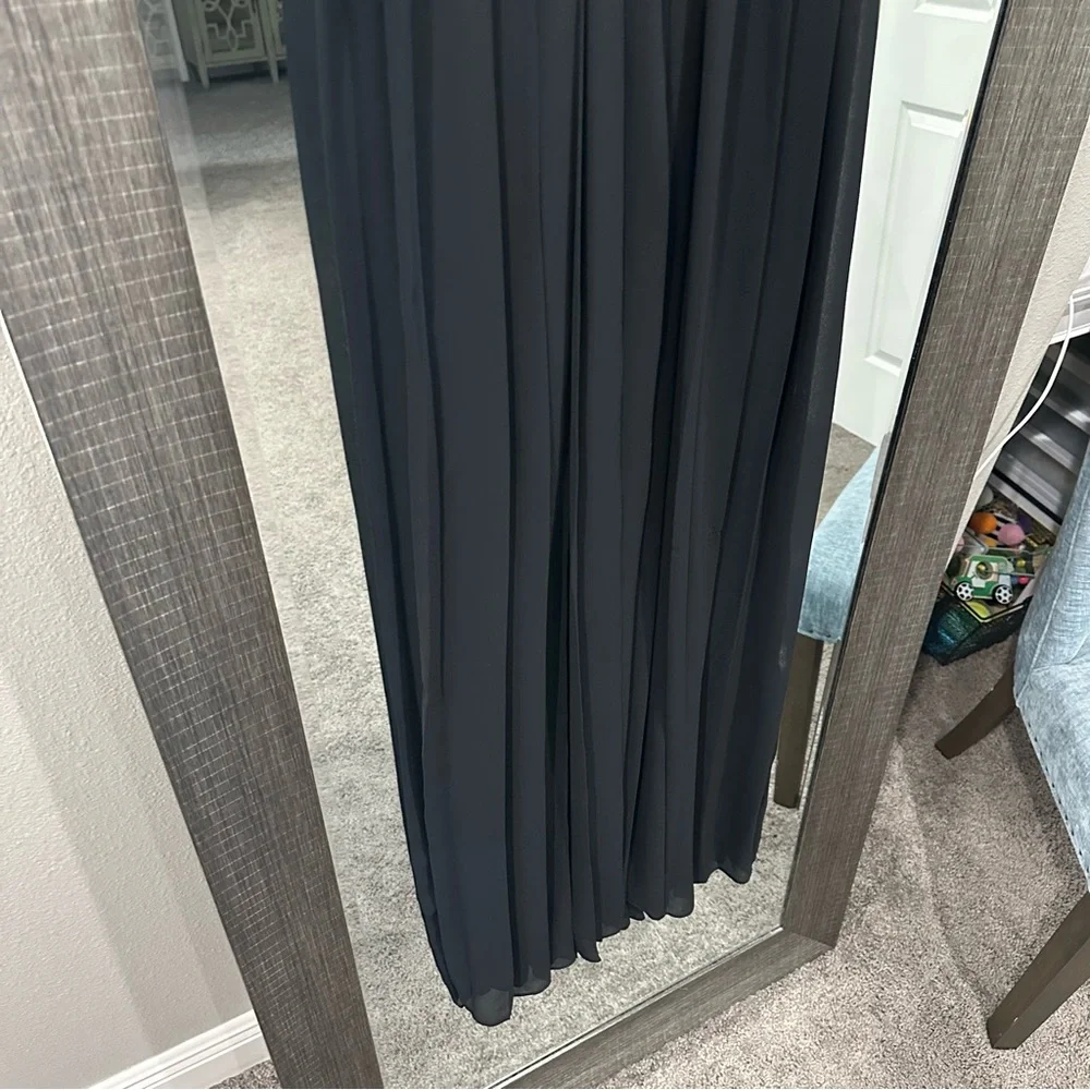 BCBGeneration Black Elegant Pleated Evening Gown Maxi Full Length Size 0 - Picture 9 of 13